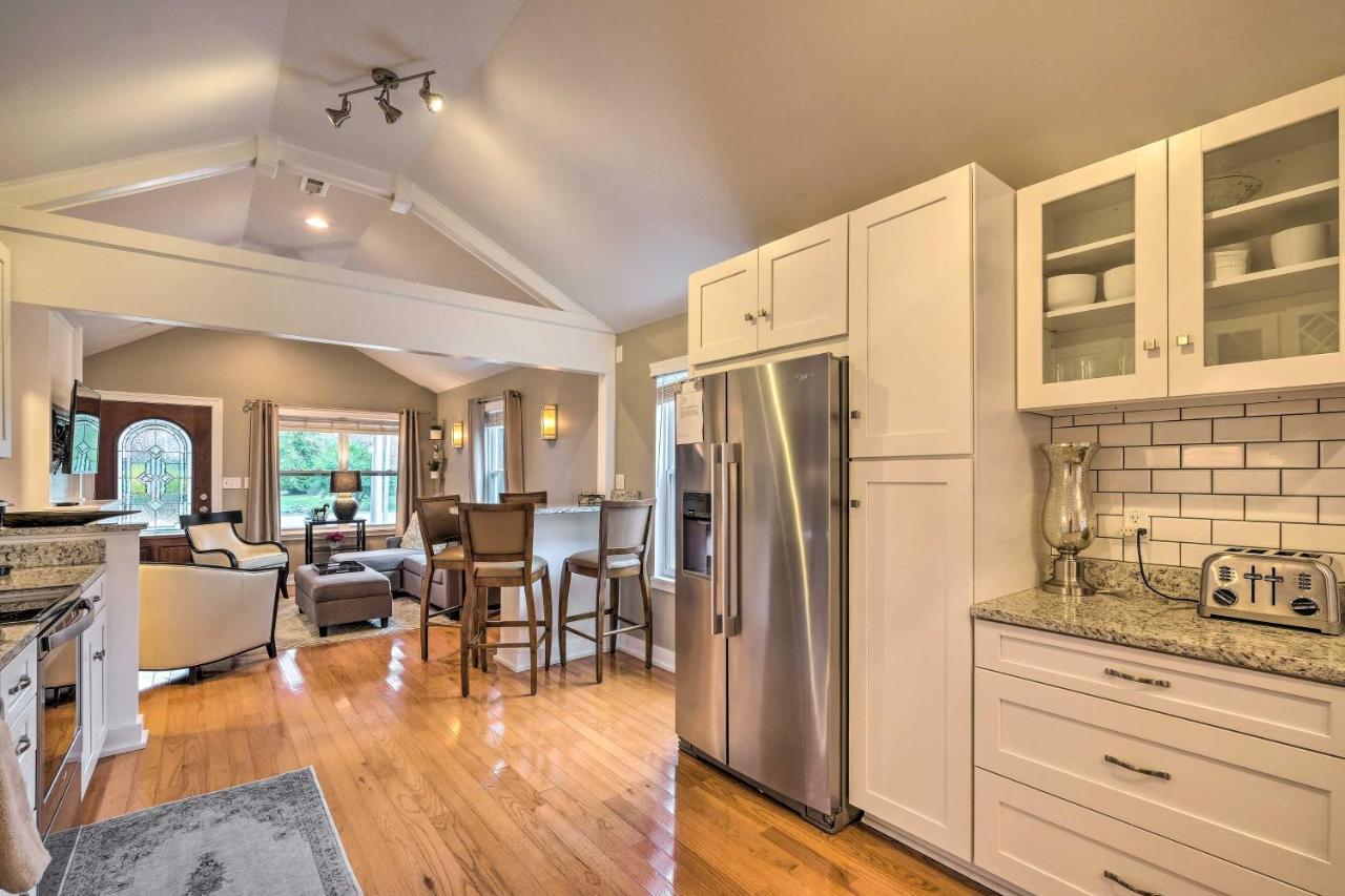 Luxe Lyndon Home Less Than 11 Mi To Dtwn Louisville! Exterior foto